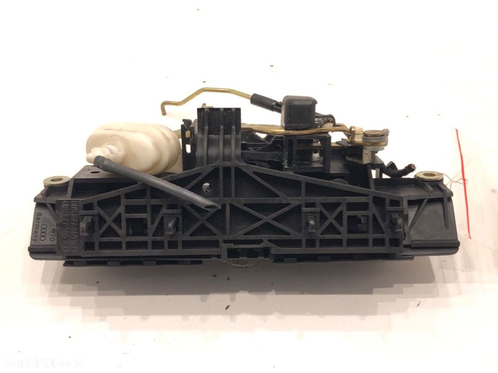 KLAMKA KLAPY TYŁ - 81.00 PLN - AUDI A3 (8L1) 1996 - 2006 1.8 92 kW [125 KM] benzyna 1996 - 2003 - 2