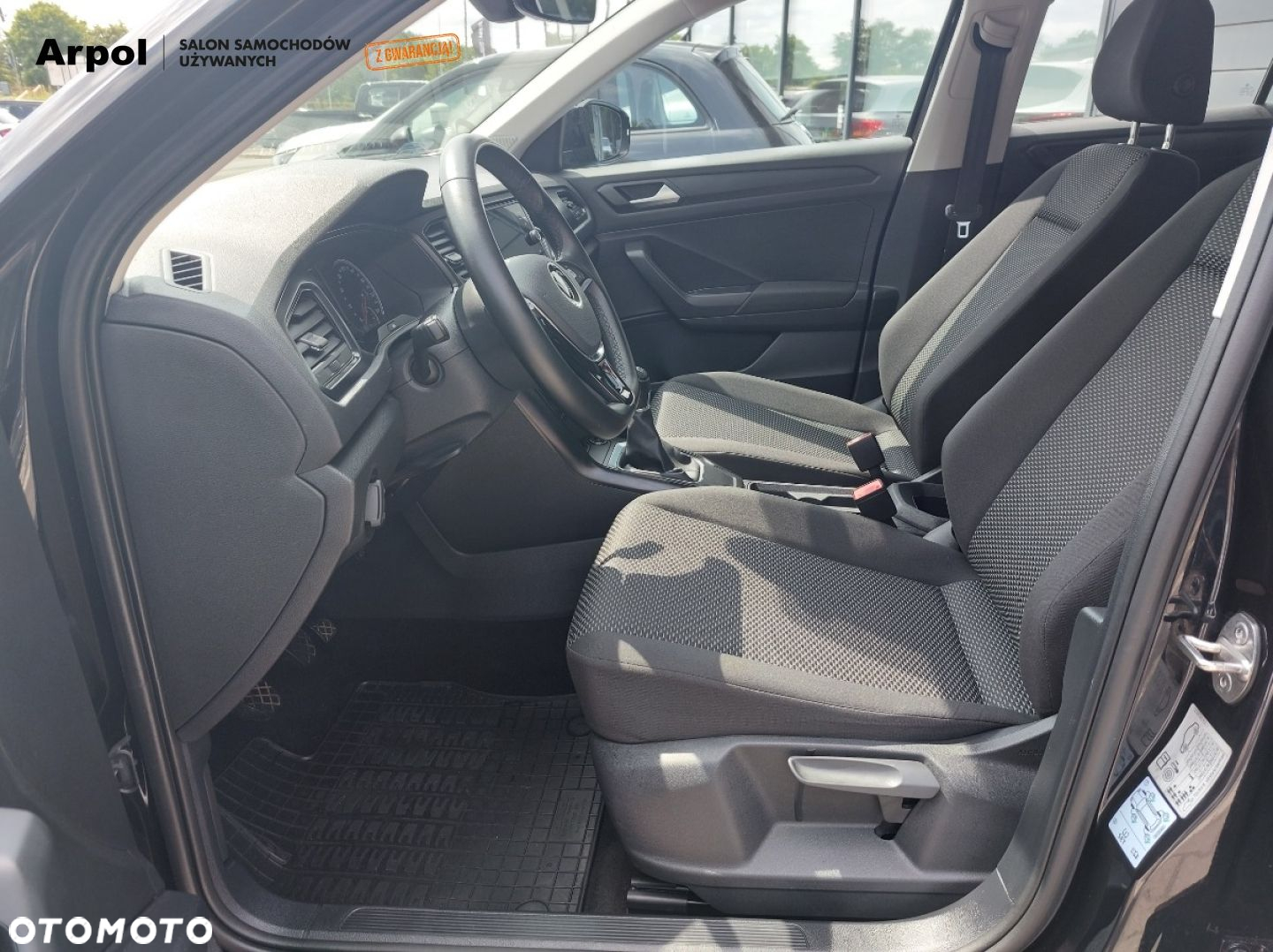 Volkswagen T-Roc 1.0 TSI Life - 8