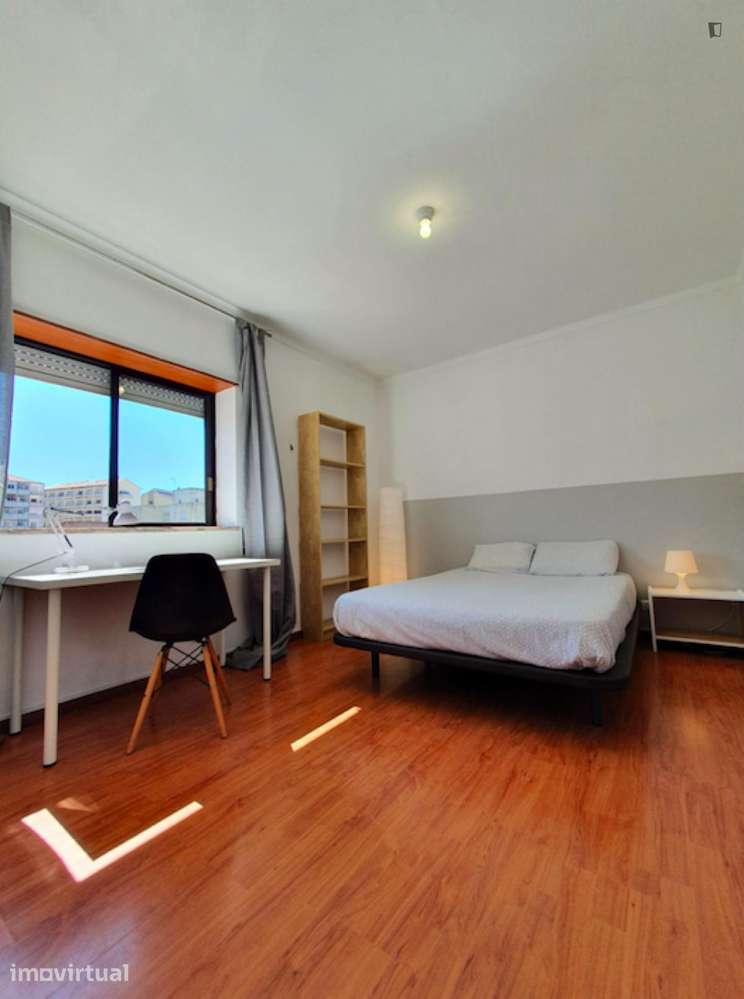 Quarto - localizado em Bairro do Sol Coimbra - Grande imagem: 2/14