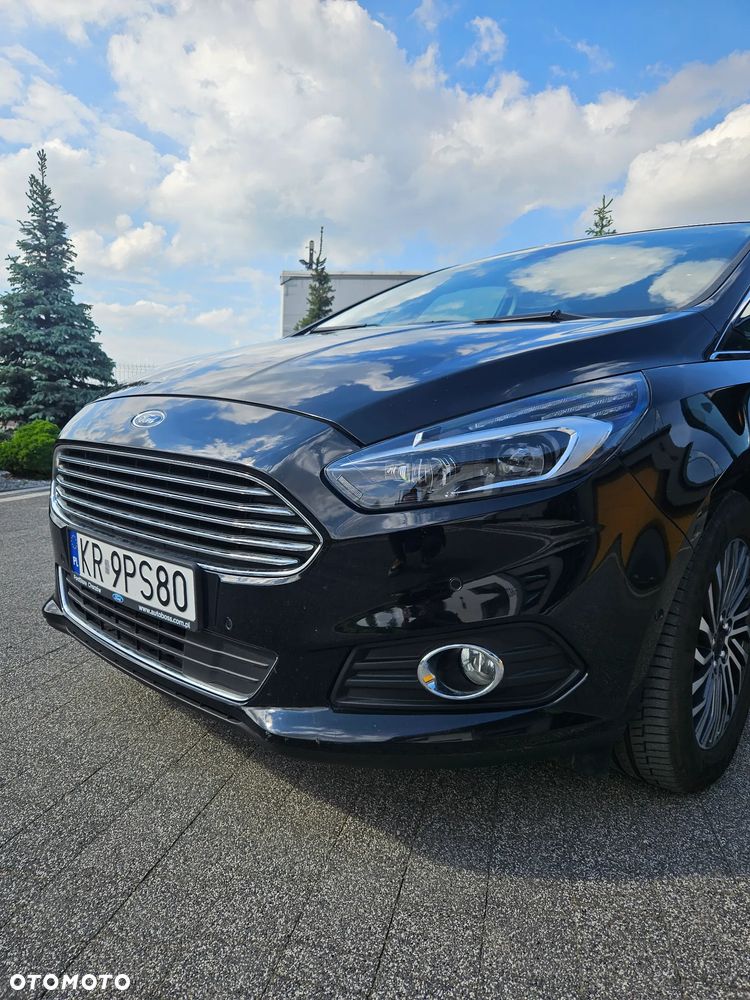 Ford S-Max 2.0 TDCi Titanium PowerShift - 15