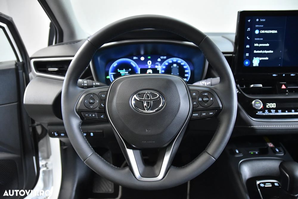 Toyota Corolla - 17