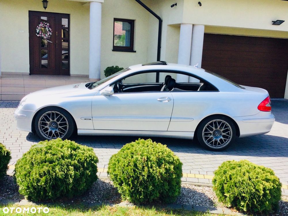 Mercedes-Benz CLK - 2