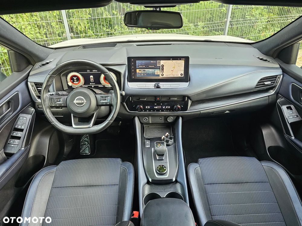 Nissan Qashqai 1.3 DIG-T 4x4 MHEV Xtronic Tekna - 7