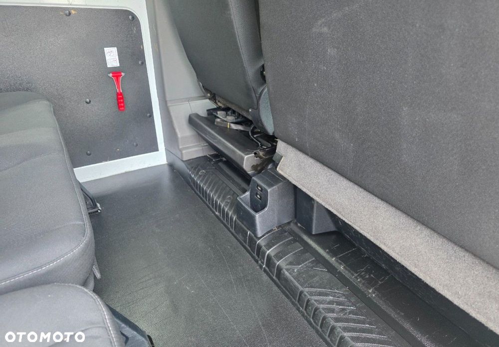 Ford Transit Custom - 28