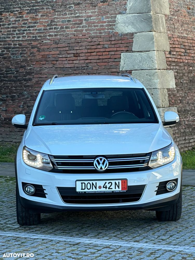 Volkswagen Tiguan 2.0 TDI SCR 4MOTION BlueMotion Technology DSG Lounge Sport & Style - 34