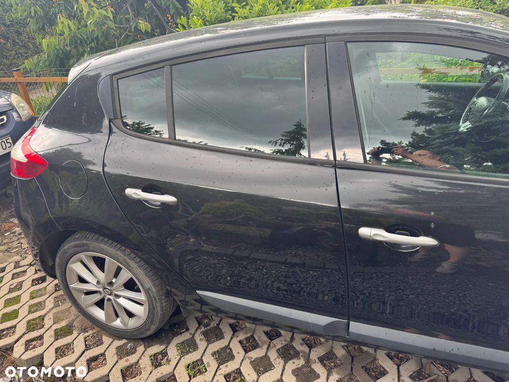 Renault Megane 1.6 16V 110 Dynamique - 3