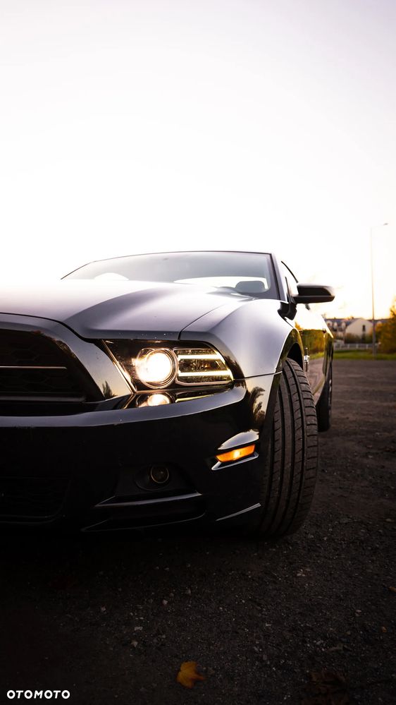 Ford Mustang 3.7 V6 Premium - 6