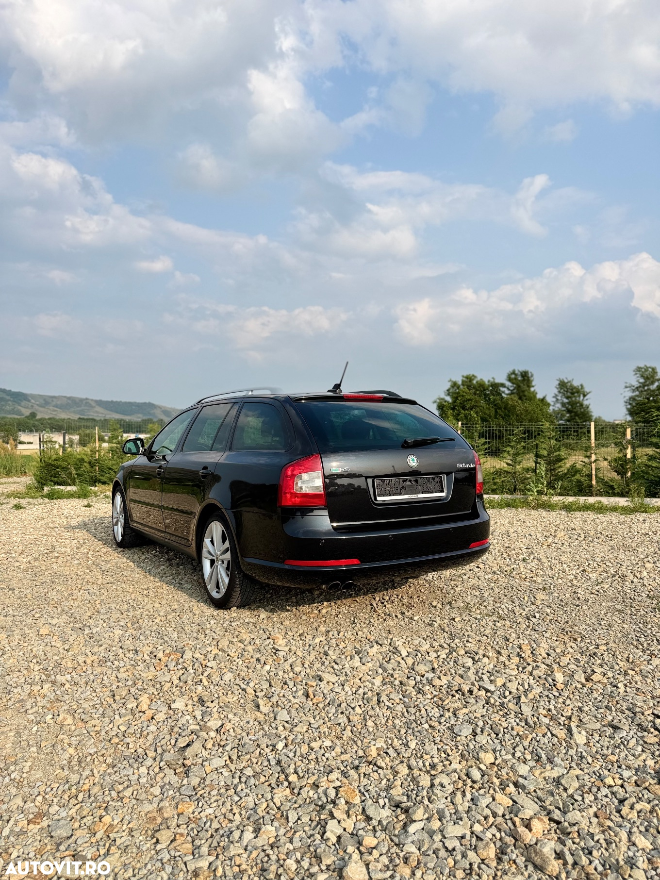 Skoda Octavia Combi 2.0 TDI DPF DSG RS - 4