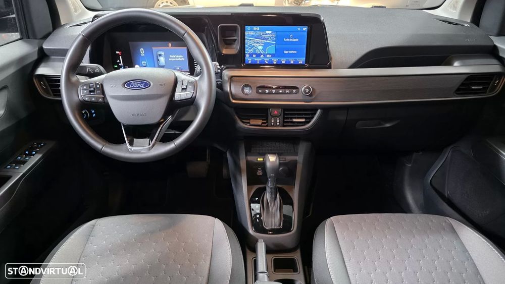 Ford Tourneo Courier 1.0 EcoBoost Titanium DCT - 16