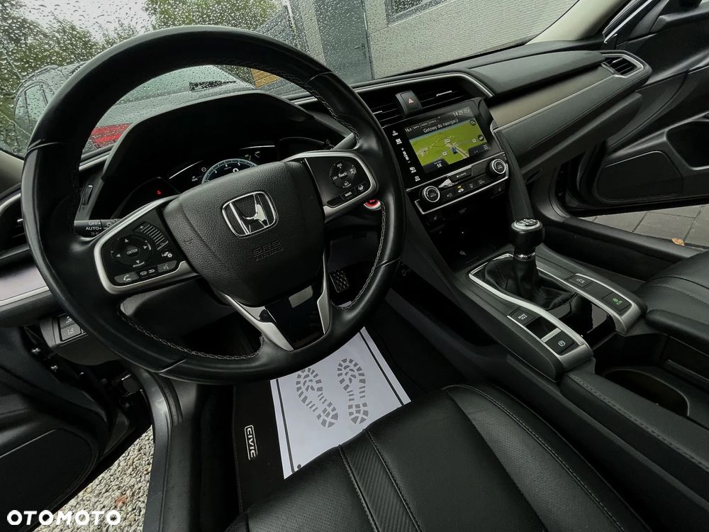 Honda Civic 1.5 i-VTEC Turbo Executive - 28