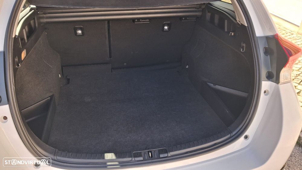 Toyota Auris Touring Sports 1.4 D-4D Comfort - 11