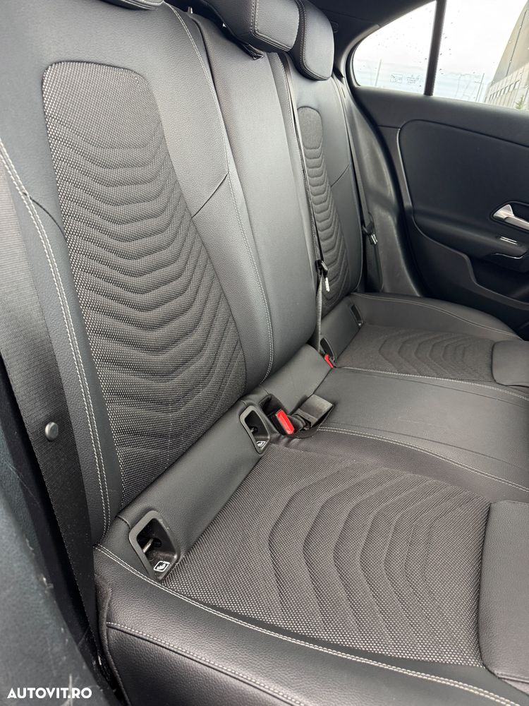 Mercedes-Benz A 180 d Aut. - 11