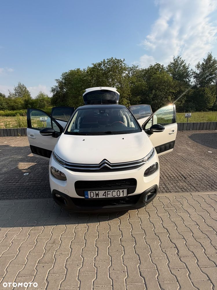 Citroën C3 1.2 PureTech Shine S&S EAT6 - 21