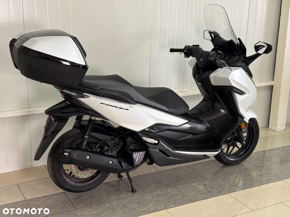 Honda NSS - 4
