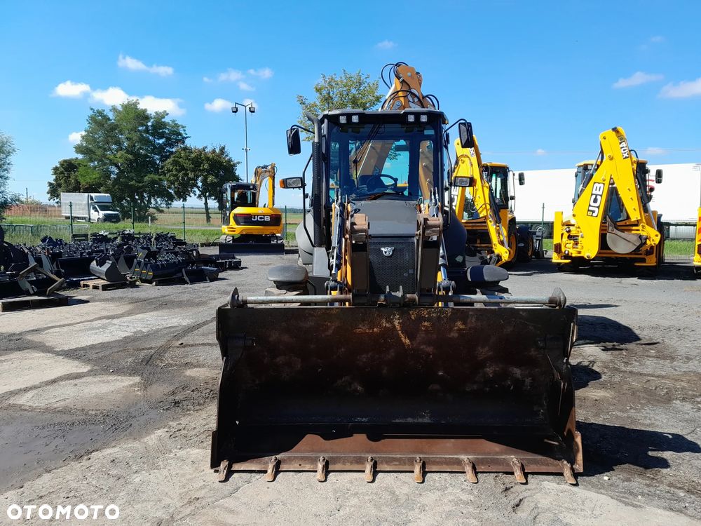 Case 580SV 2023R - 4