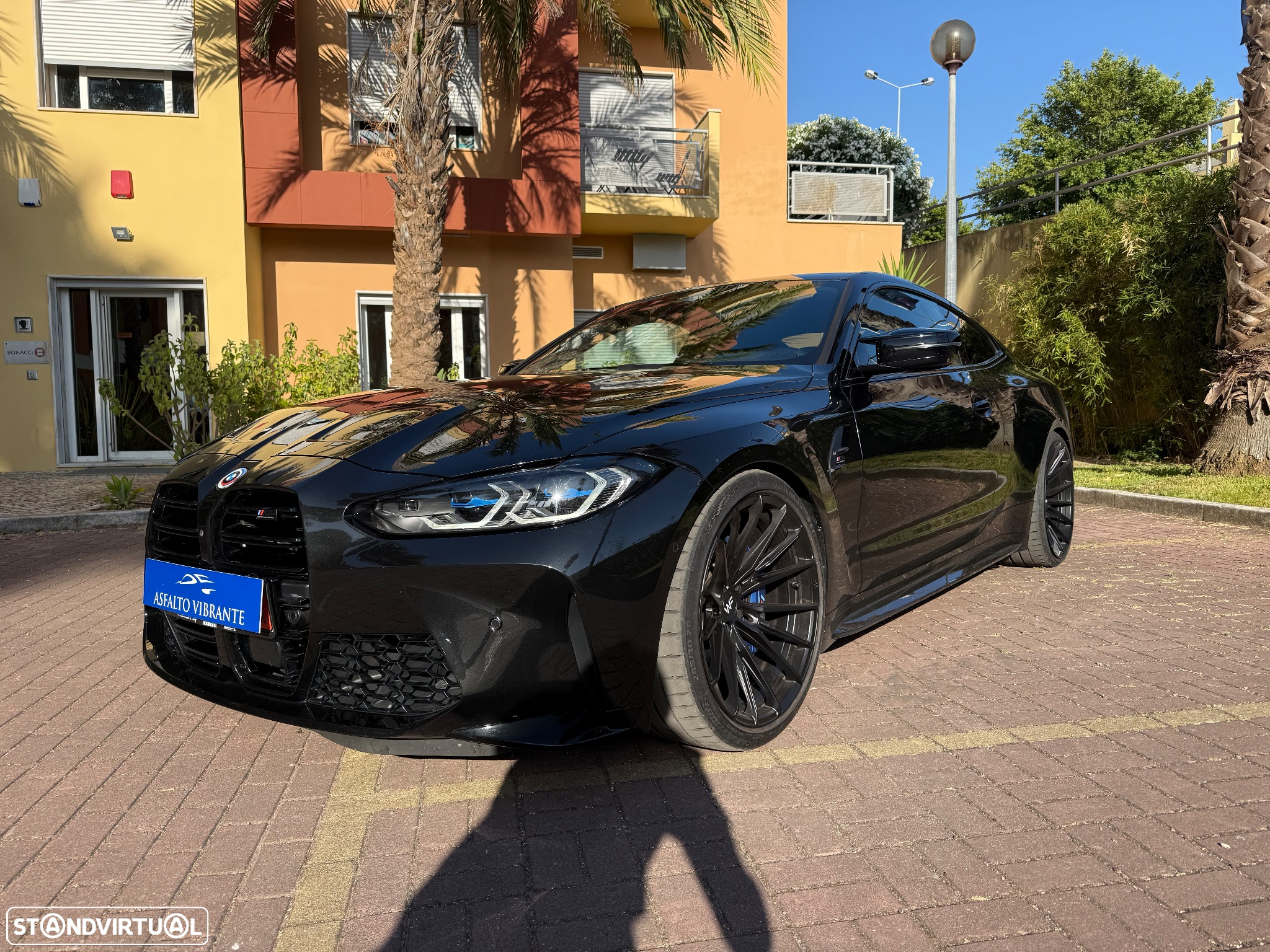 BMW M4 Competition - 4