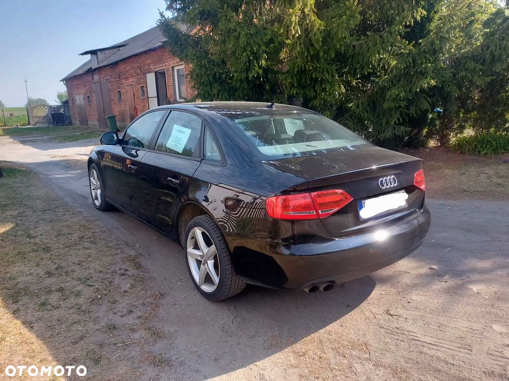 Audi A4 Limousine 2.0 TDI - 12