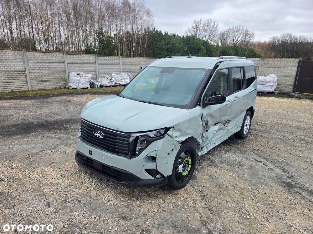Ford Tourneo Courier ver-1-0-ecoboost-trend - 13