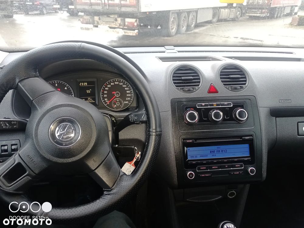 Volkswagen Caddy MAXI - 6