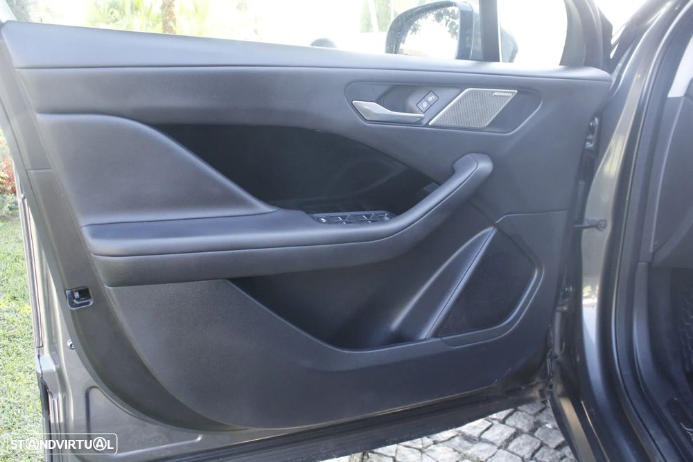 Jaguar I-Pace EV400 AWD S - 8