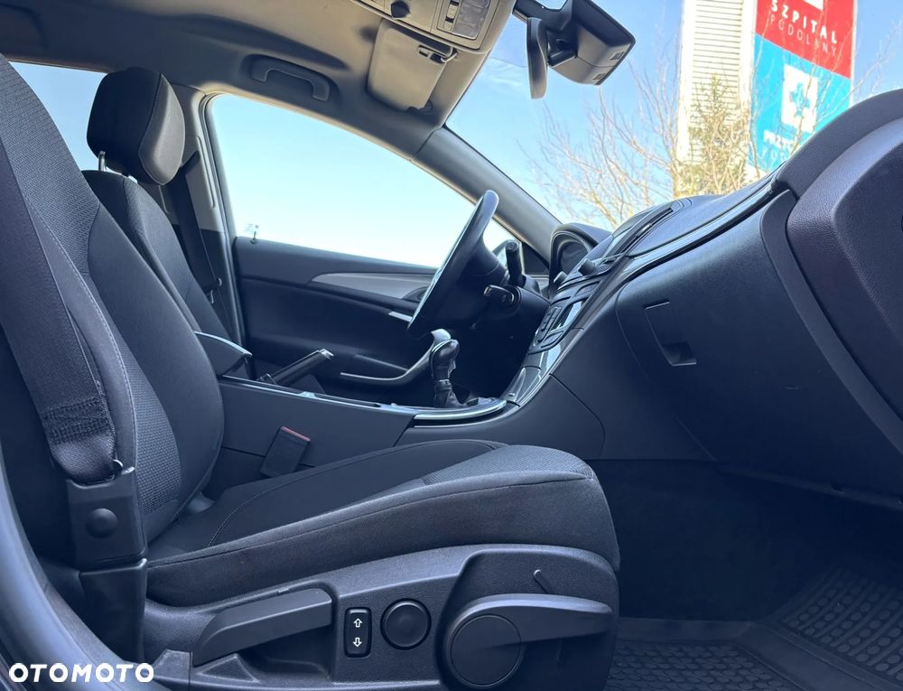 Opel Insignia 2.0 CDTI Edition S&S - 24
