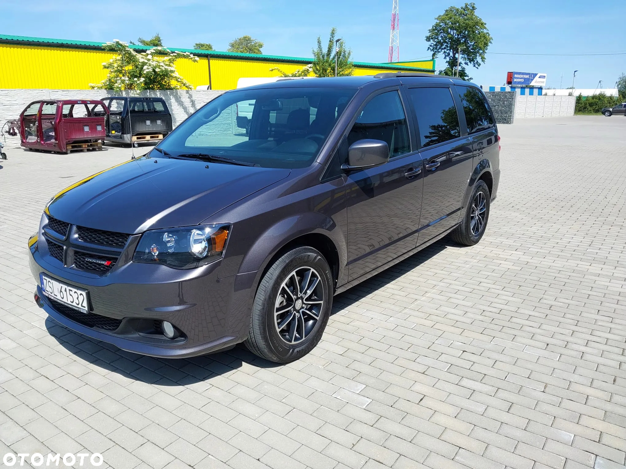 Dodge Grand Caravan - 5