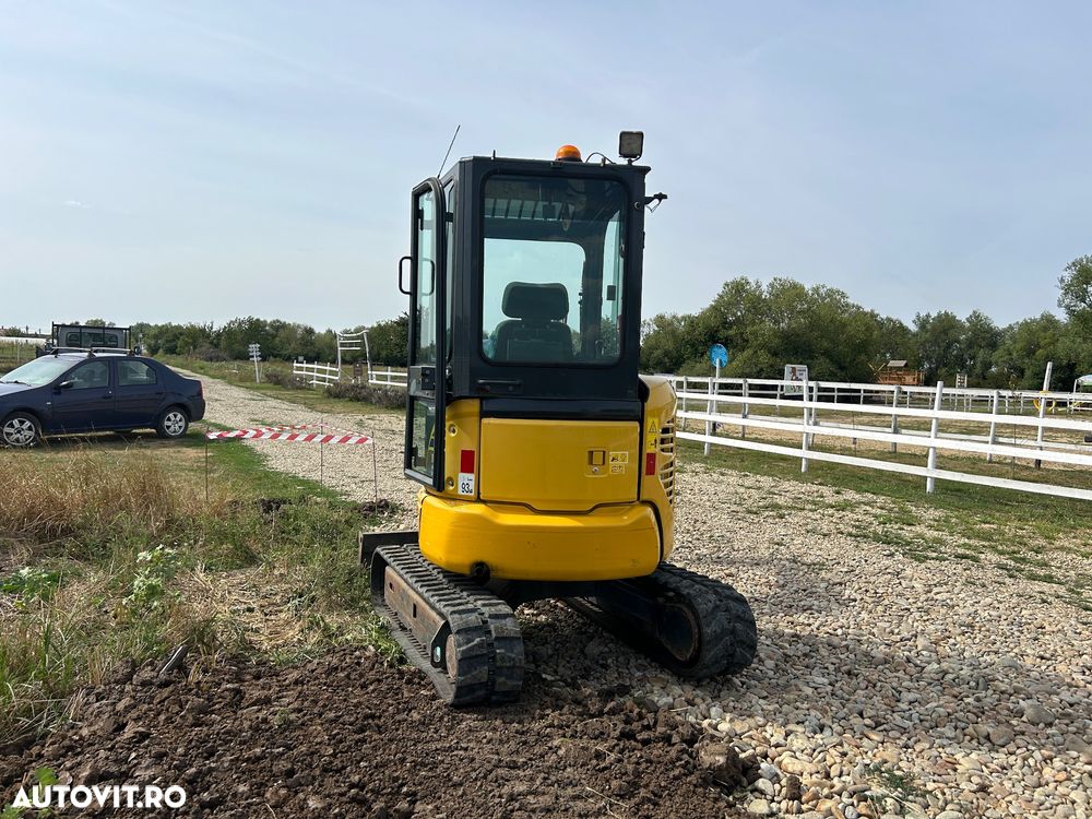 Komatsu Pc26 mr3 - 5