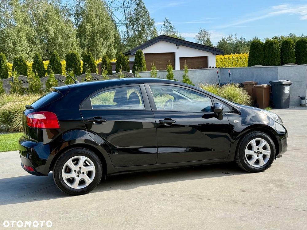Kia Rio 1.2 Attract - 7