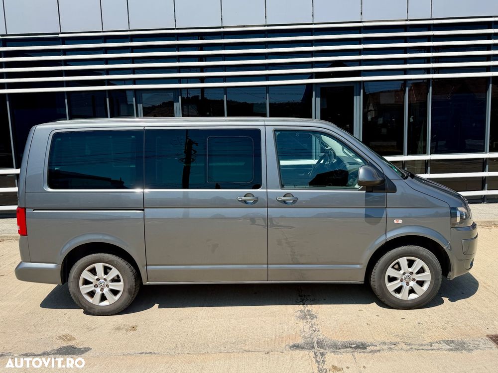 Volkswagen Multivan - 12