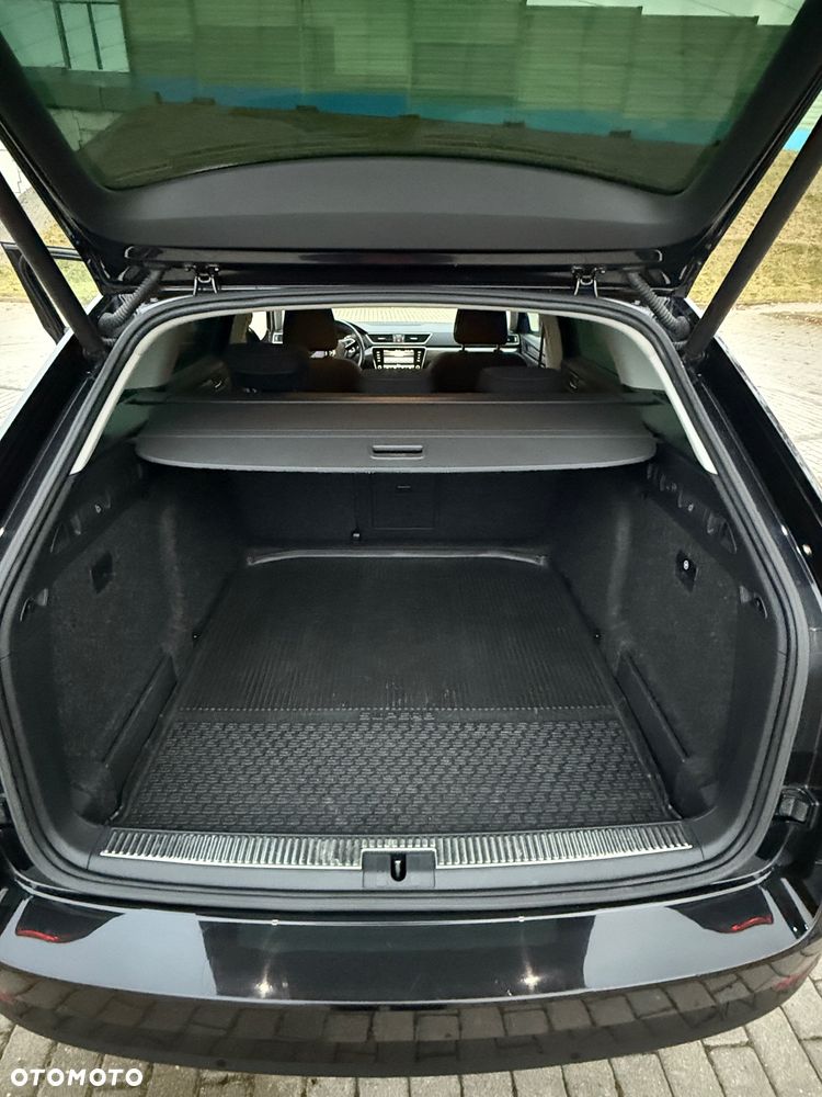 Skoda Superb 2.0 TDI SCR Ambition DSG - 12