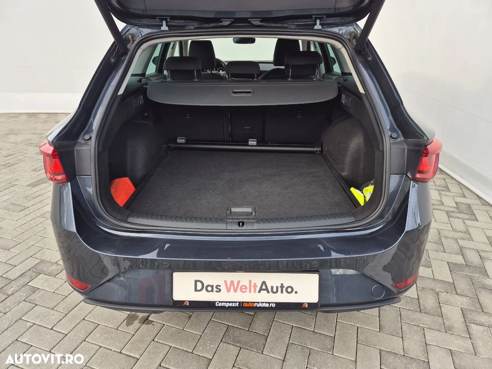 Seat Leon Sportstourer 2.0 TDI DSG Style - 31
