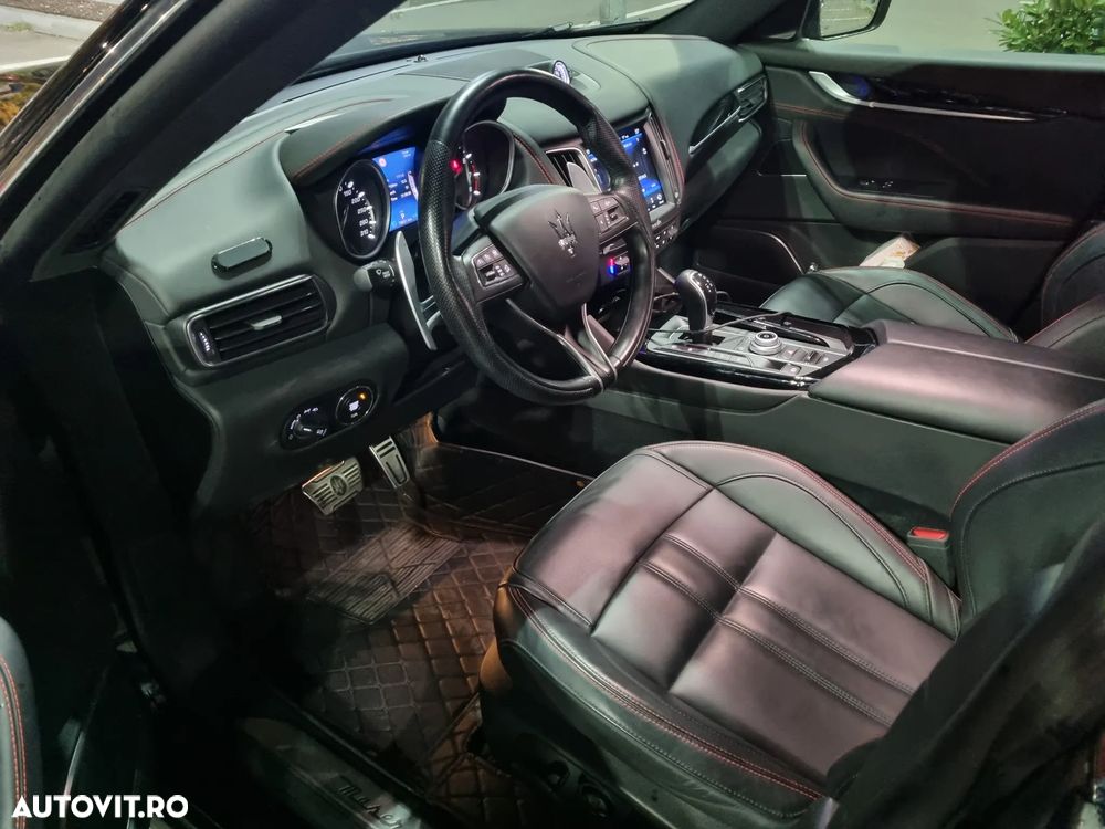 Maserati Levante Q4 GranSport - 3