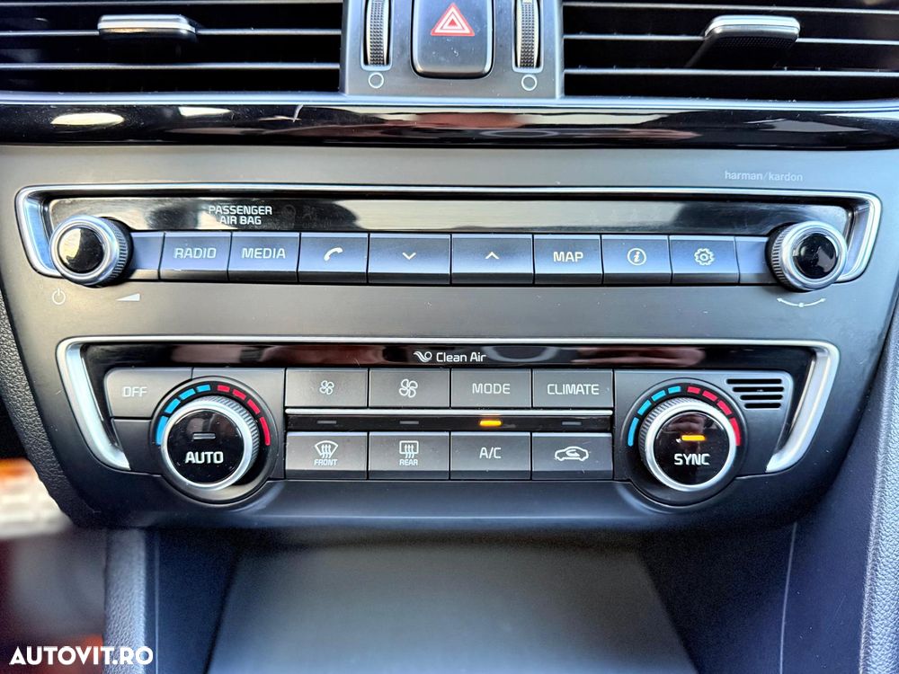 Kia Optima Sportagon 1.7 CRDI DCT GT Line - 26