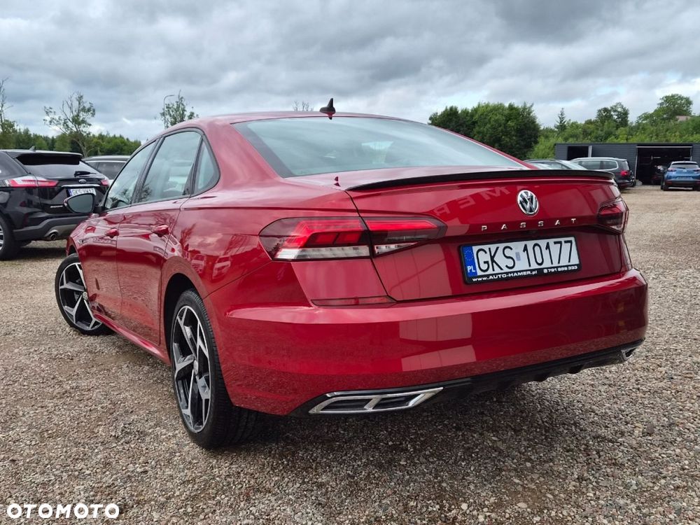 Volkswagen Passat - 28
