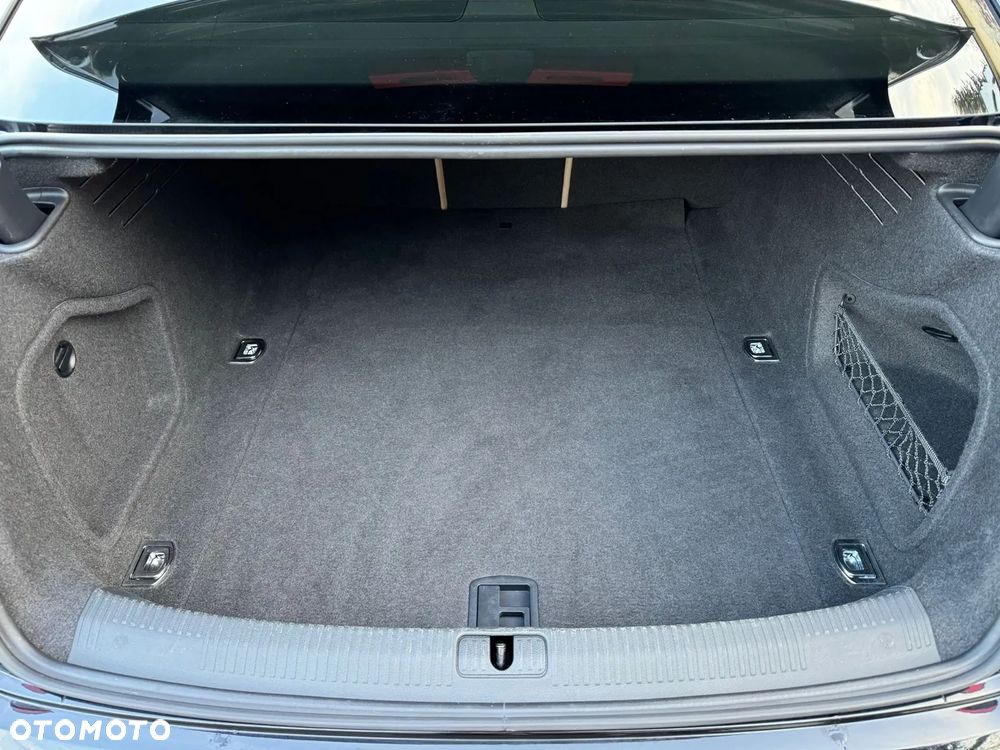 Audi A4 Limousine 40 TFSI mHEV Advanced S tronic - 5