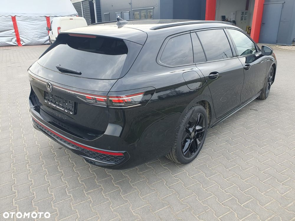 Volkswagen Passat 2.0 TDI (BlueMotion Technology) DSG Highline - 3