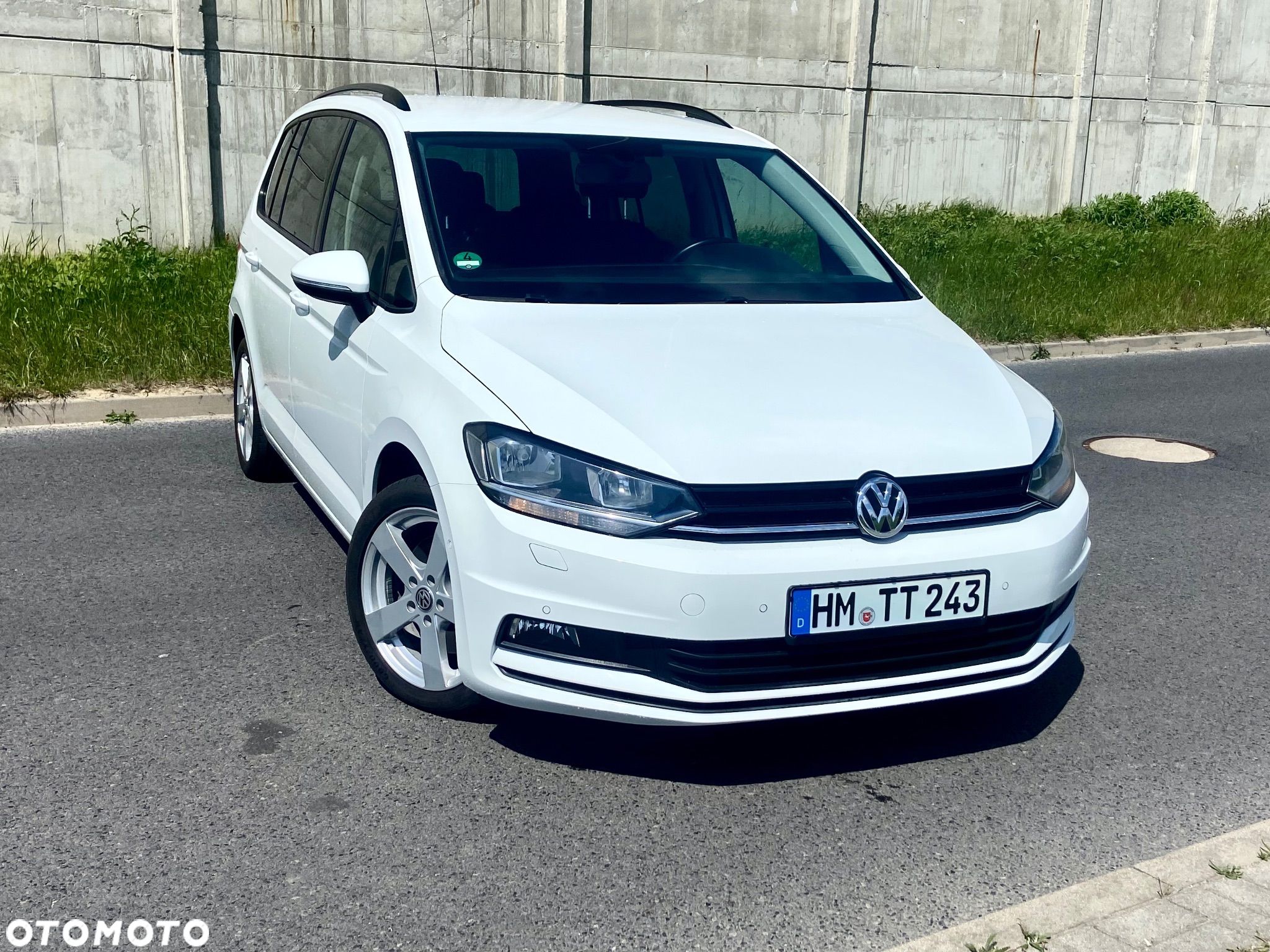 Volkswagen Touran 2.0 TDI SCR DSG Highline - 1