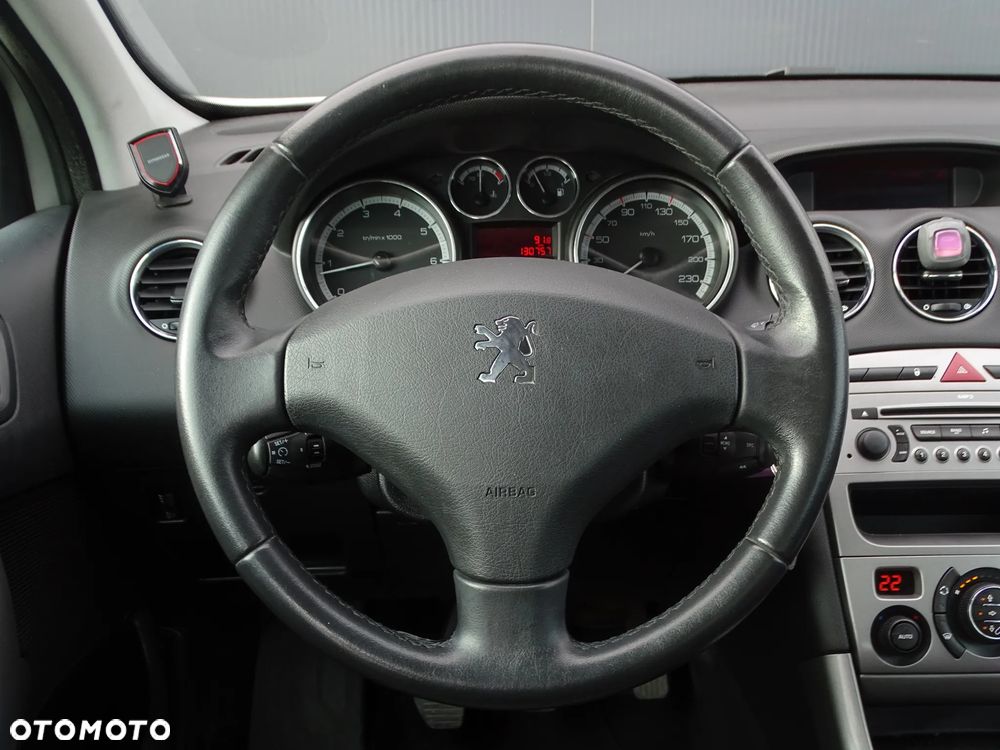 Peugeot 308 1.6 Premium - 9