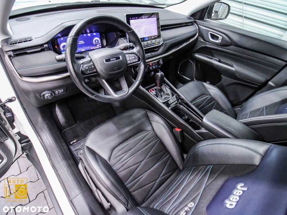Jeep Compass 1.5 T4 mHEV Upland FWD S&S DCT - 18