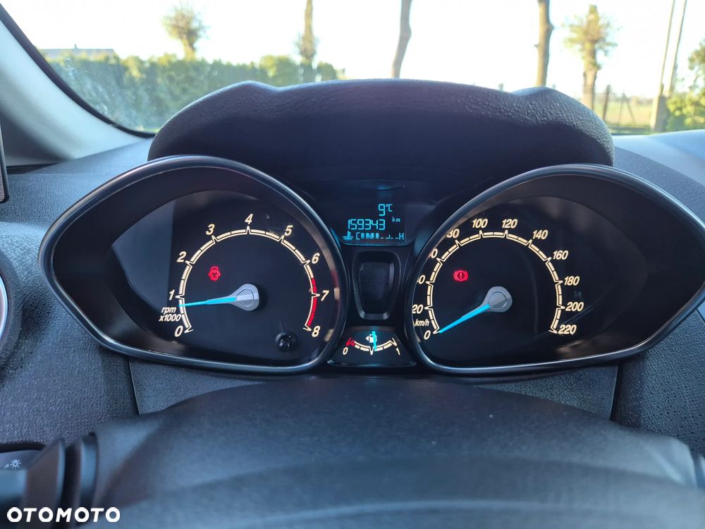 Ford Fiesta 1.25 Ambiente EU5 - 39