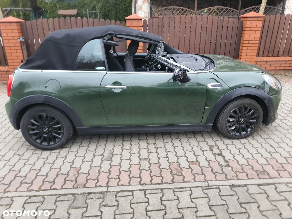 MINI Cooper Standard - 4