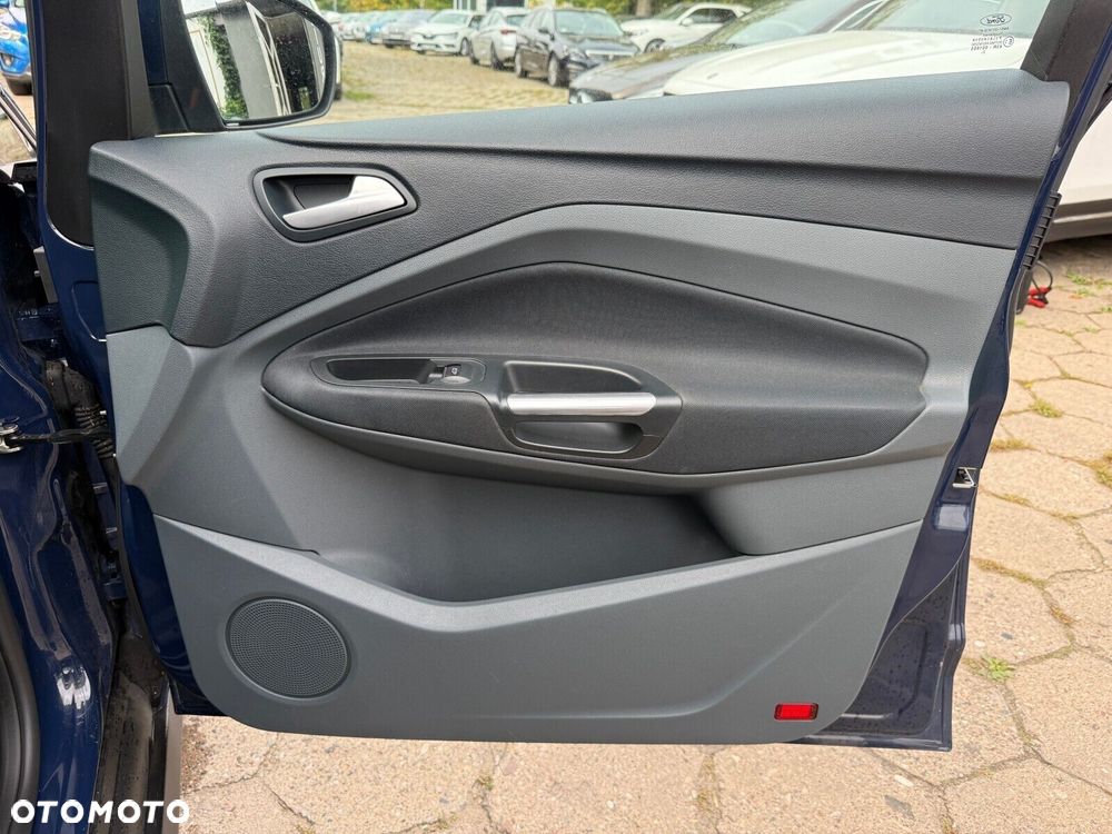 Ford C-MAX - 14