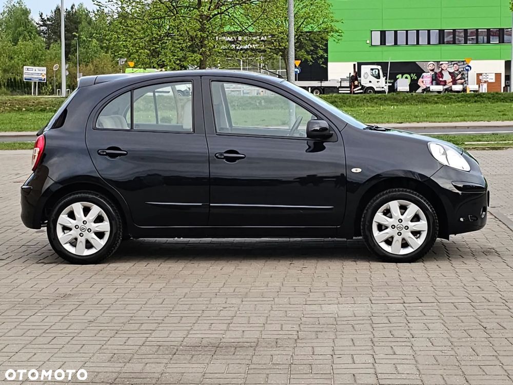 Nissan Micra 1.2 Bild der Frau - 9