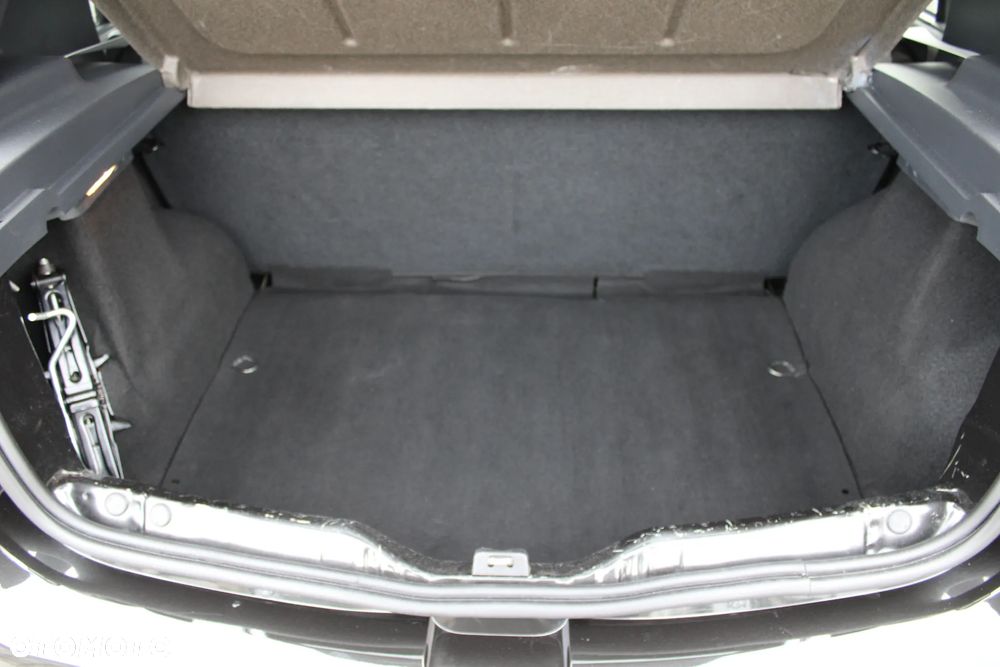 Dacia Sandero 1.2 16V 75 Live - 20