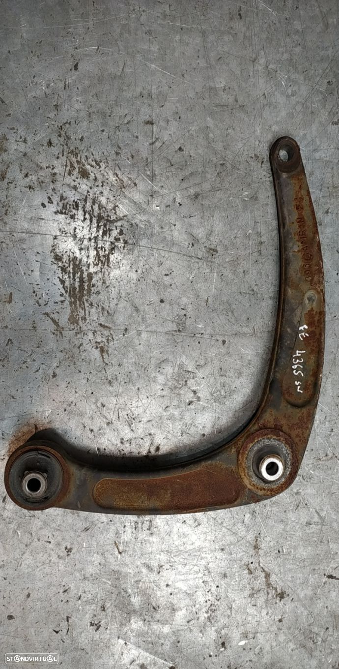 Braço Suspensão Frente Esquerdo Peugeot 307 Break (3E) - 1