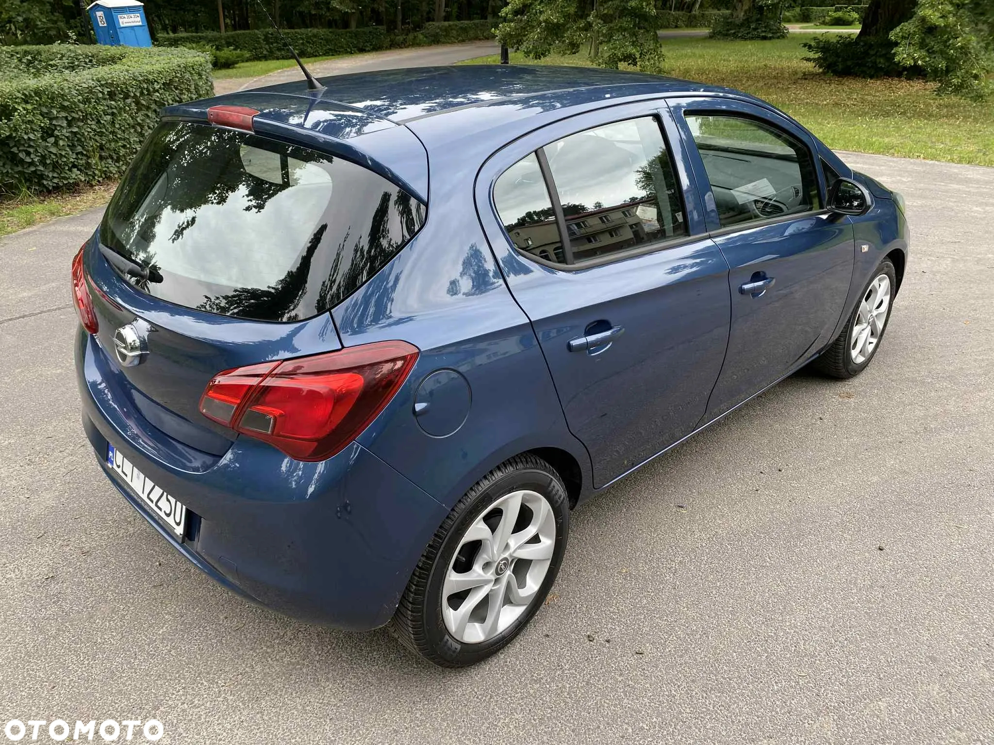 Opel Corsa 1.4 Cosmo - 12