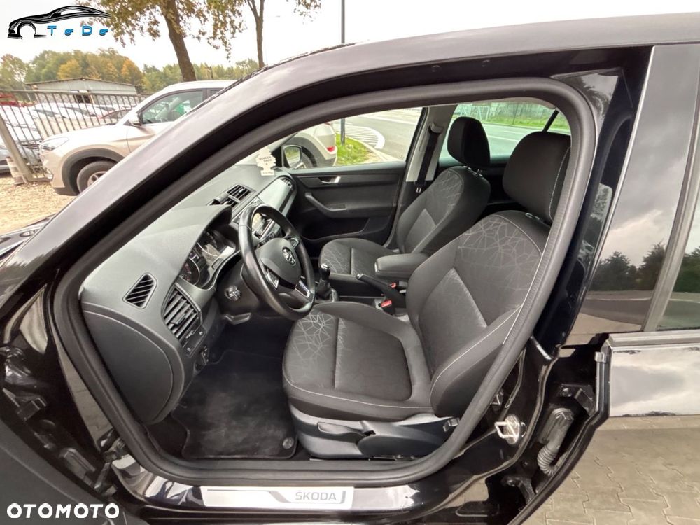 Skoda Fabia 1.0 Clever - 17