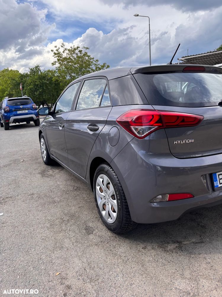 Hyundai i20 - 3