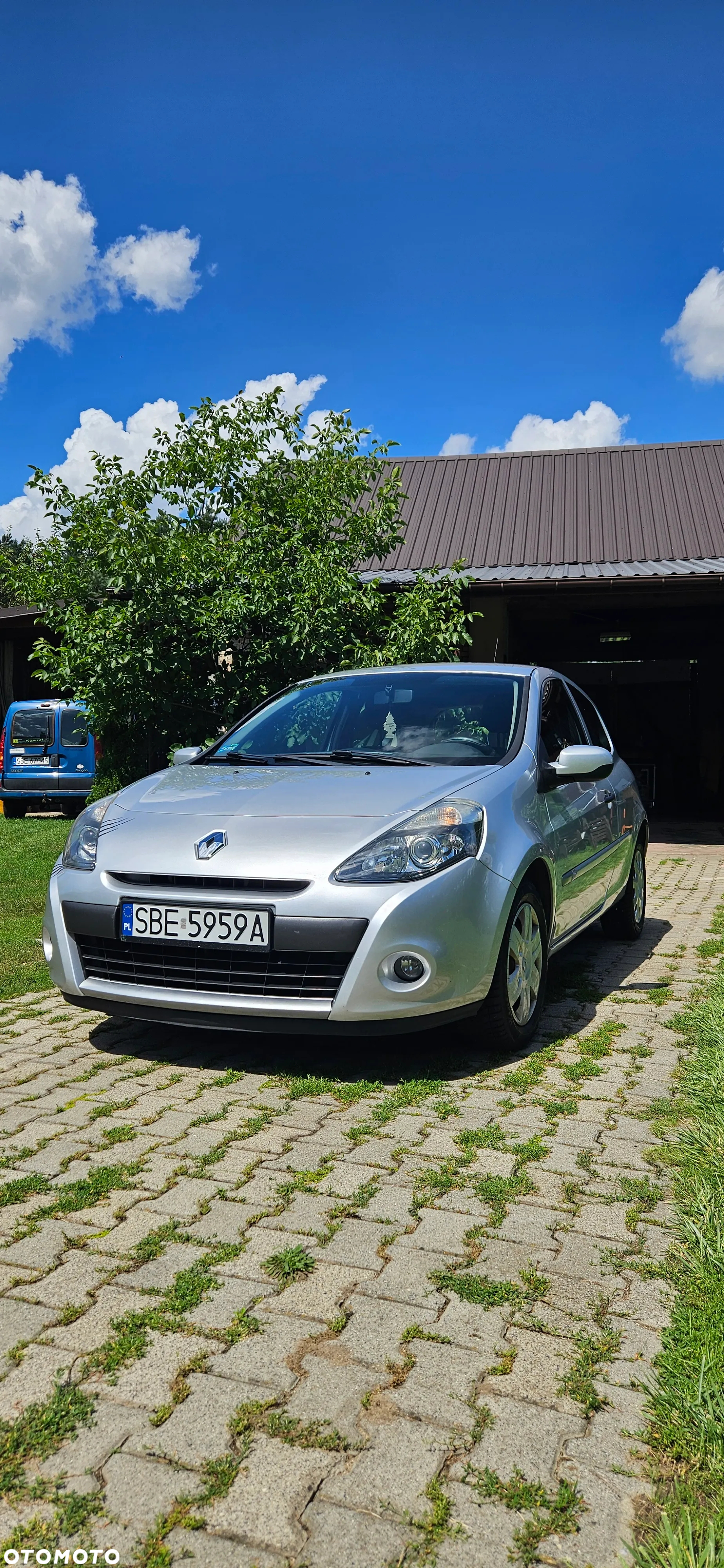 Renault Clio - 2