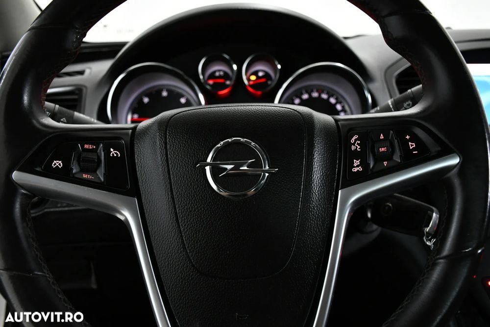 Opel Insignia 2.0 CDTI Cosmo - 21